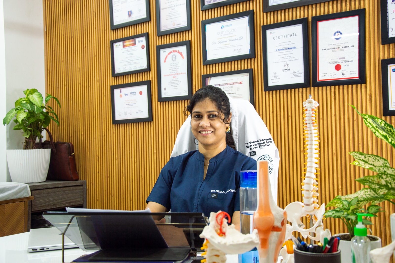 dr. seema kanwaria